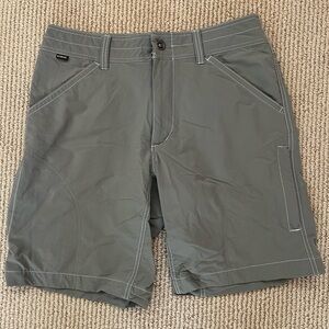 KUHL Men’s Hiking Shorts Size 32 Olive Green 9” Inseam Cargo Zip Pockets